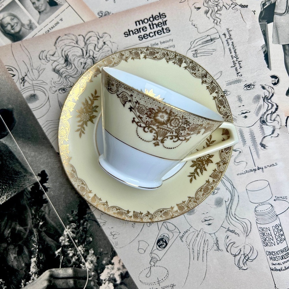 Vintage NORITAKE Mayfield Gold Trimmed Made in Japan 7280 Tea Cup and Saucer